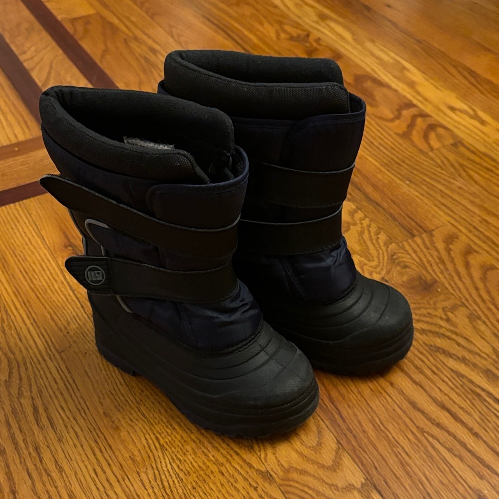 Cozy Black Kids Snow Boots